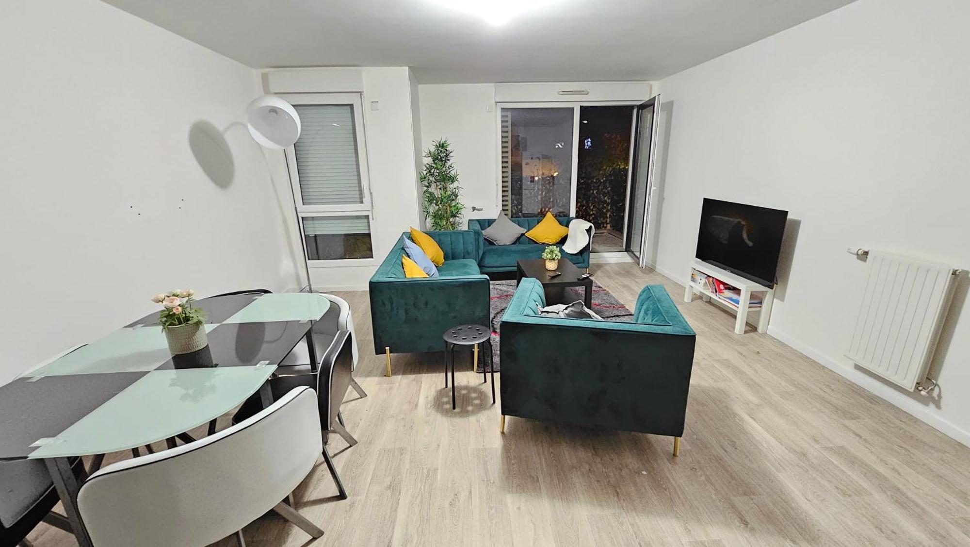 Nice Business Apartment Paris Nanterre Buitenkant foto